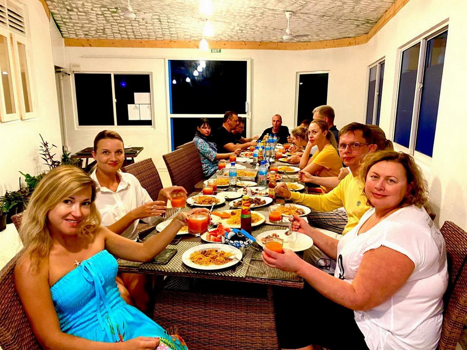 גוראידהו Wind Breeze Sunset View Inn מראה חיצוני תמונה